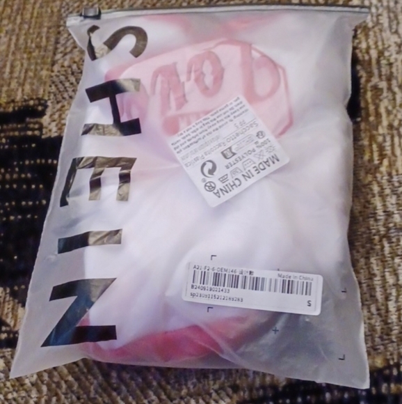 4/$40 New Dog Hoodie - Size Small - Picture 5 of 5